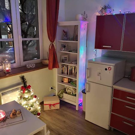 Basic, Quiet Apartment Close To Main Square Krakow Exterior photo